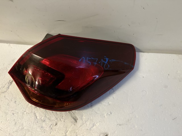 15718 Opel Astra J Jobb hátsó Lámpa 5 ajtós
