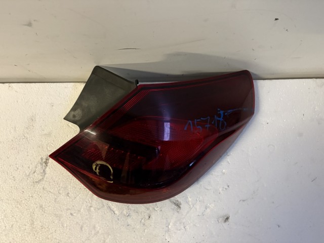 15718 Opel Astra J Jobb hátsó Lámpa 5 ajtós