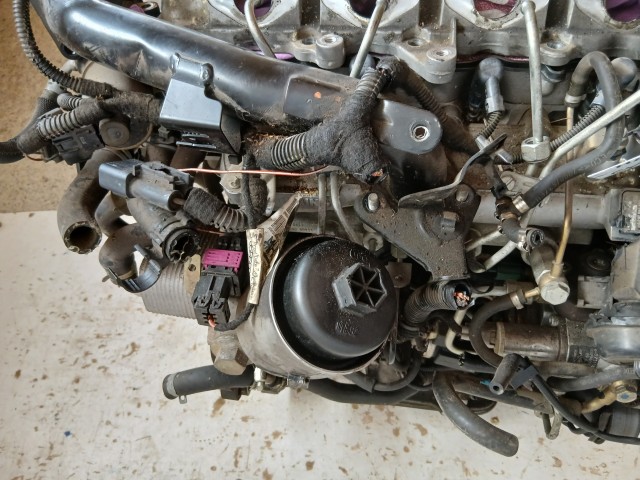 Opel Combo C Z17DTH MOTOR (FŰZÖTT BLOKK HENGERFEJJEL) Denso