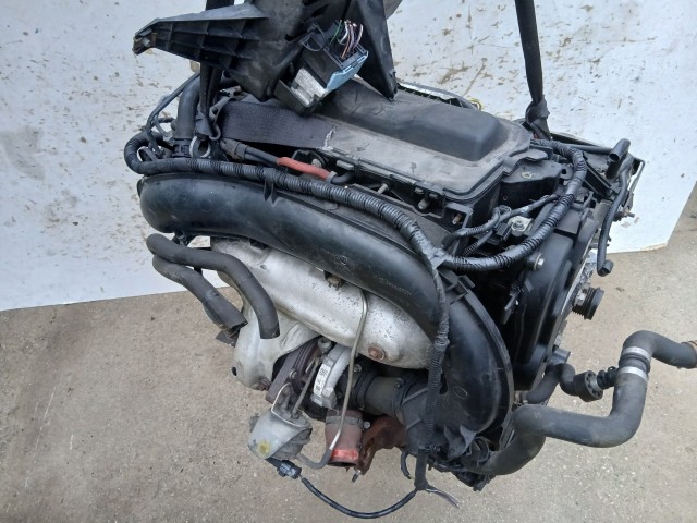 Ford C-max Mk2 2.0 tdci Av4q Motor Komplett Motor (Segédberendezésekkel)