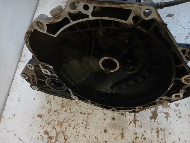 Opel Astra H 1.4 twinport Váltó Z14xep 5 sebességes f13c418