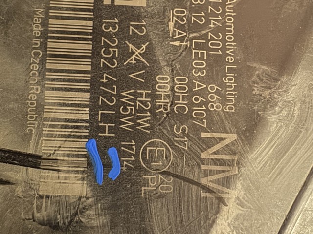 16095 Opel Zafira B Bal első Lámpa Fényszóró