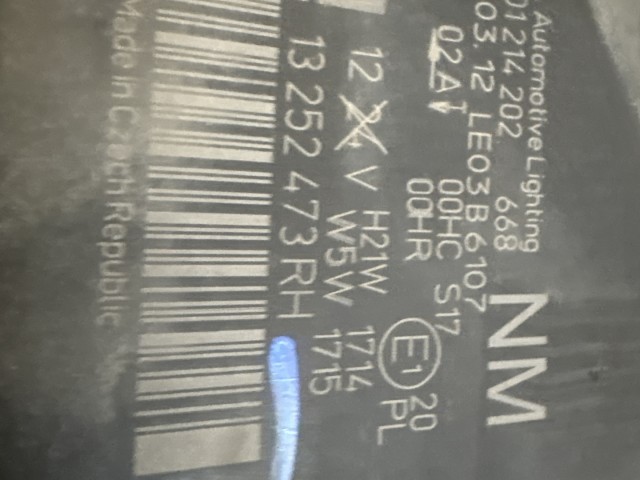 16094 Opel Zafira B Jobb első Lámpa Fényszóró