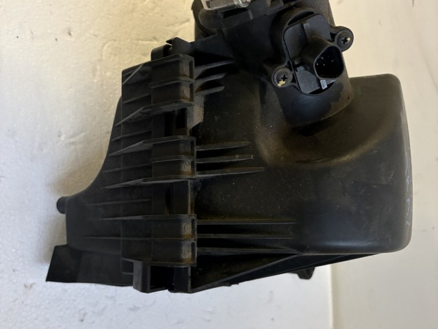 Chevrolet Trax U200 2013 Légszűrőház Használt  