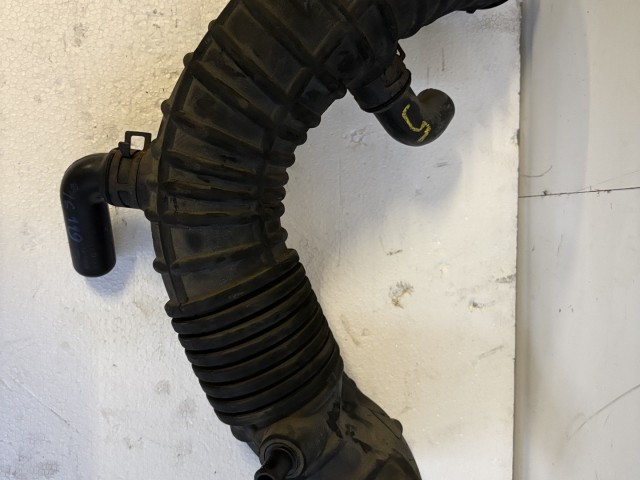 Kia Rio III.(UB) 2011-2017 Levegőcső  Használt 