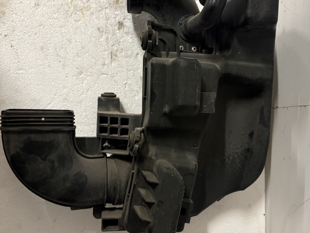 Kia Rio III.(UB) 2011-2017 rezonátor ház