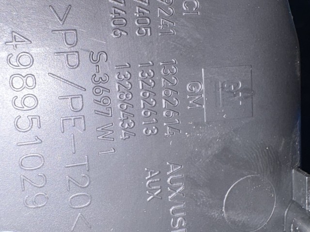 Opel Astra J Aux Usb csatlakozó