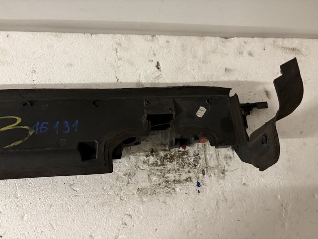 Opel Astra J Gtc zárhíd takaró Használt