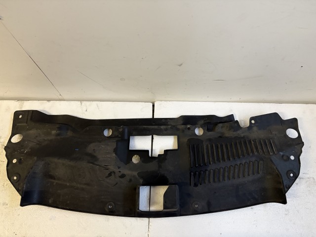 Chevrolet Trax U200 2013 zárhíd takaró Használt