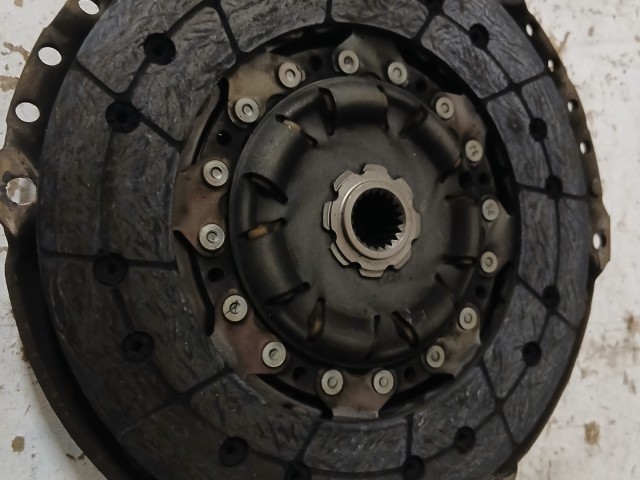 Opel Astra J 1.7 Cdti Diesel kettős tömegű lendkerék szett  A17dtr