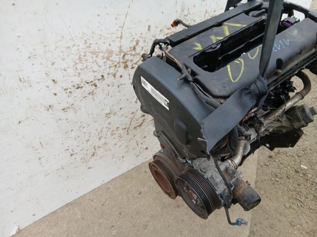 Opel Astra J 1.6 Benzin A16xer Motor