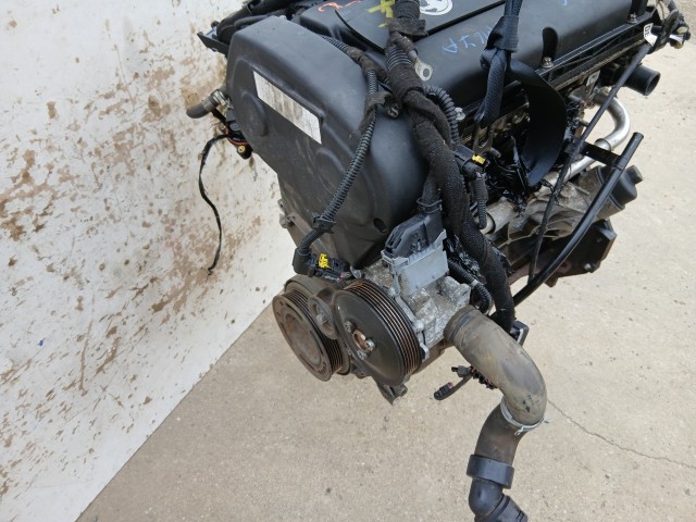 Opel Astra J 1.6 Benzin A16xer Motor