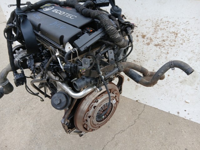 Opel Astra J 1.6 Benzin A16xer Motor