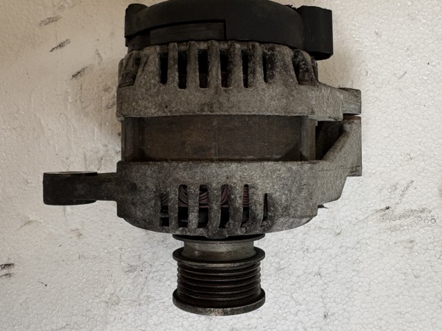 Opel Astra J 2.0 Diesel Cdti Generátor