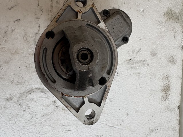 Opel Astra J Benzines Önindító