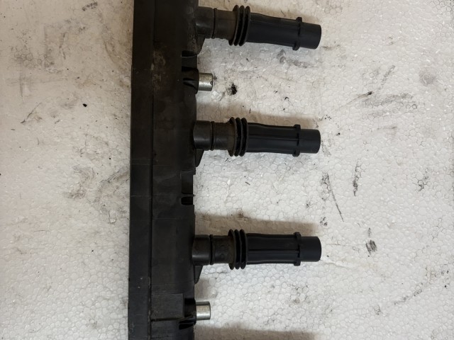 Opel Corsa E 1.4 Benzin B14xer/l Gyújtótrafó