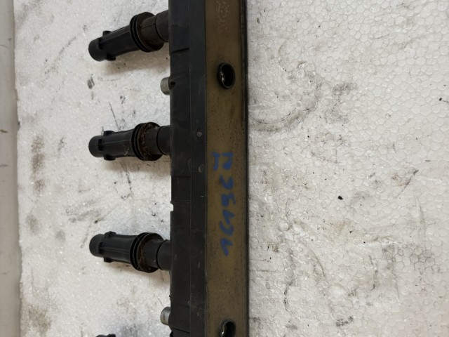 Opel Corsa E 1.4 Benzin B14xer/l Gyújtótrafó