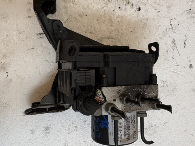 Opel Astra J 2009-2015 Abs kocka Használt   