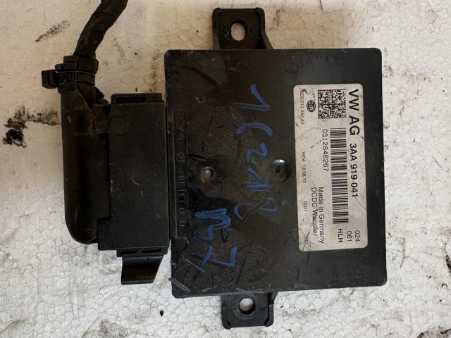 Volkswagen Passat B7 2010-2014 Start Stop vezérlő