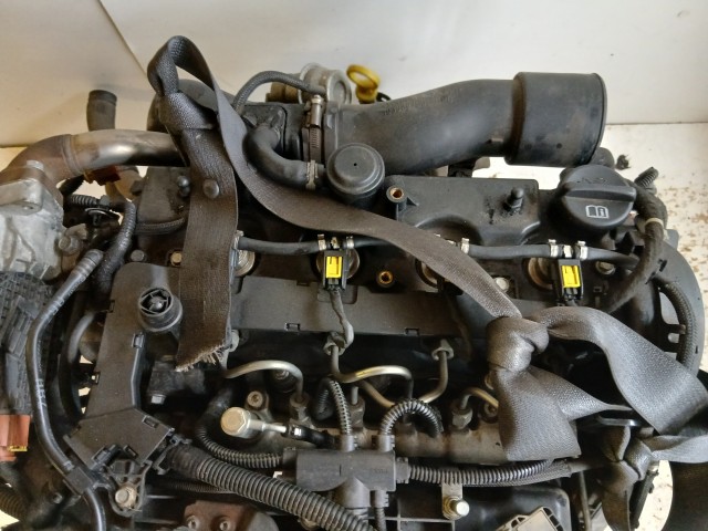 Opel Astra J 1.7 Cdti Diesel Motor Használt A17dte (Komplett motor)
