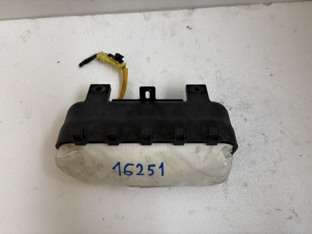 Chevrolet Trax U200 2013Utas légzsák