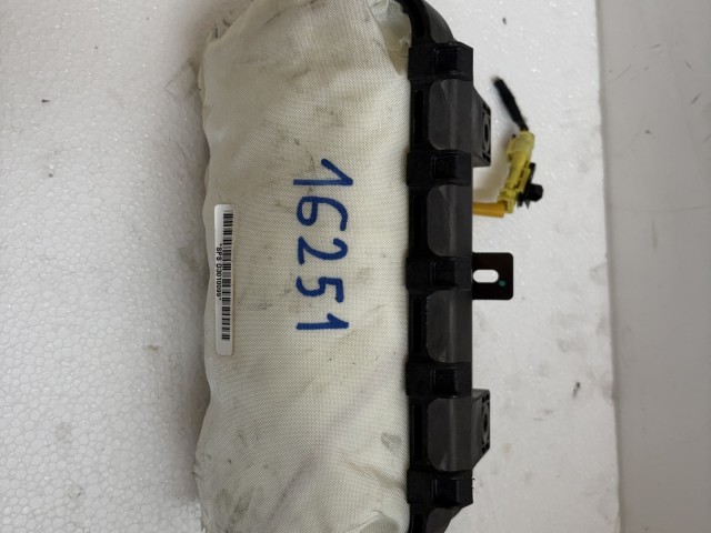 Chevrolet Trax U200 2013Utas légzsák