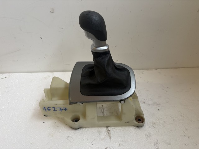 Kia Rio III.(UB) 2011-2017 Váltókulissza Használt  6