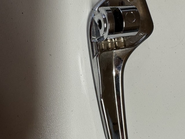 Opel Corsa D 2006-2014 Jobb első belső Kilincs