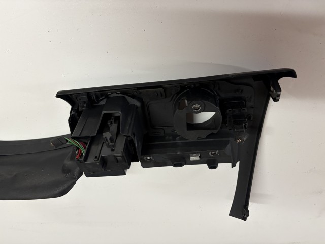 Volkswagen Passat B7 2010-2014 Kulcsház Használt