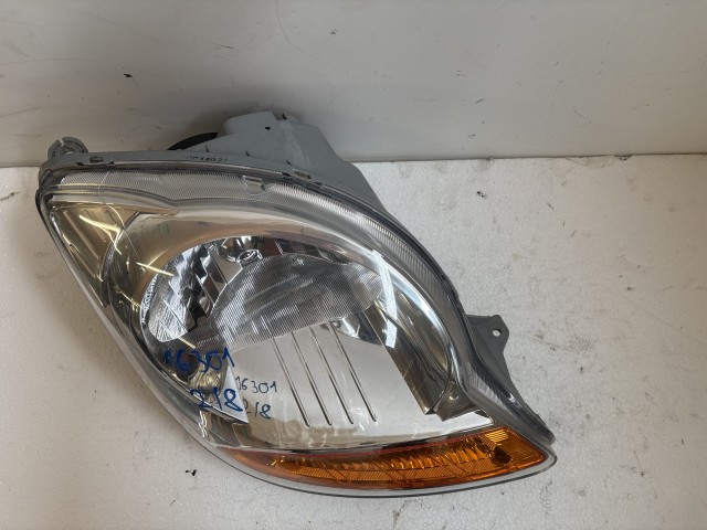 16301 Chevrolet Spark 2010 Jobb első Lámpa Fényszóró