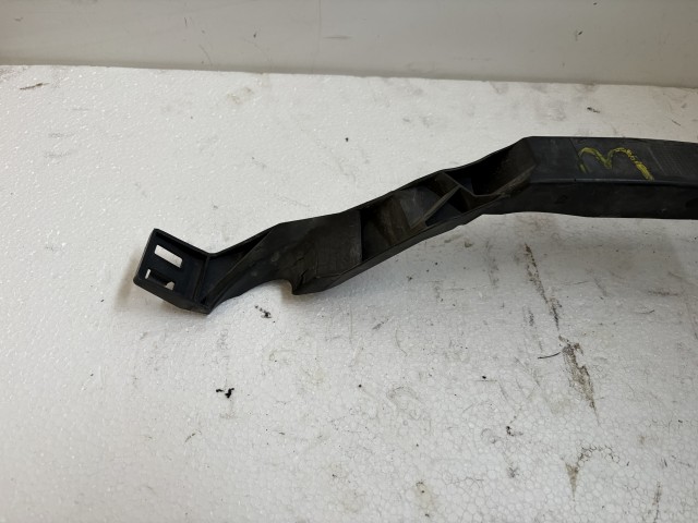 Opel Astra J GTC jobb első Lámpa tartó