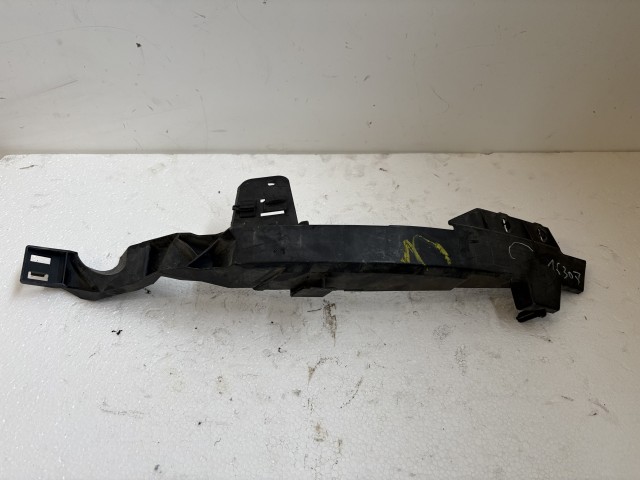 Opel Astra J GTC bal első Lámpa tartó