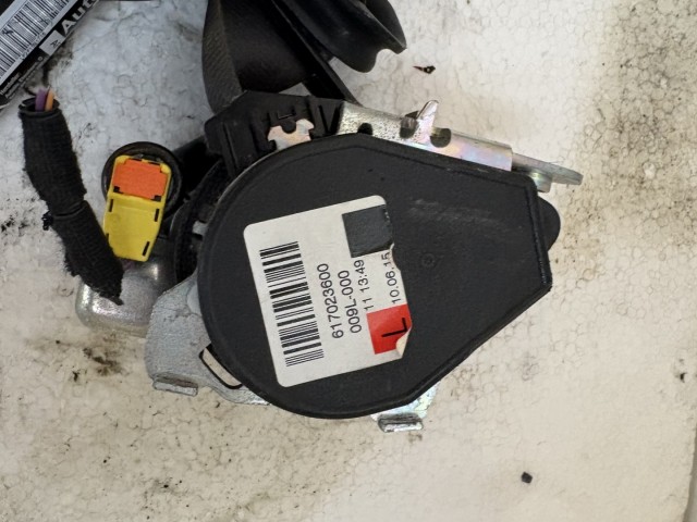 Opel Astra J Első pár Övfeszítő Facelift