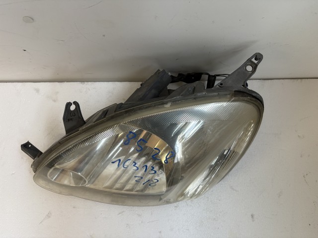 16313 Toyota Corolla 2001-2007 Bal első Lámpa Fényszóró