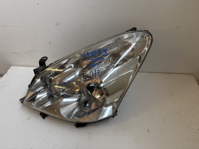 15029 Toyota Corolla Verso 2004-2009 Bal első  Lámpa Fényszóró