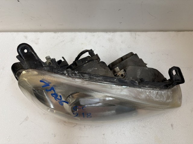 15026 Opel Corsa C Jobb első Lámpa Fényszóró