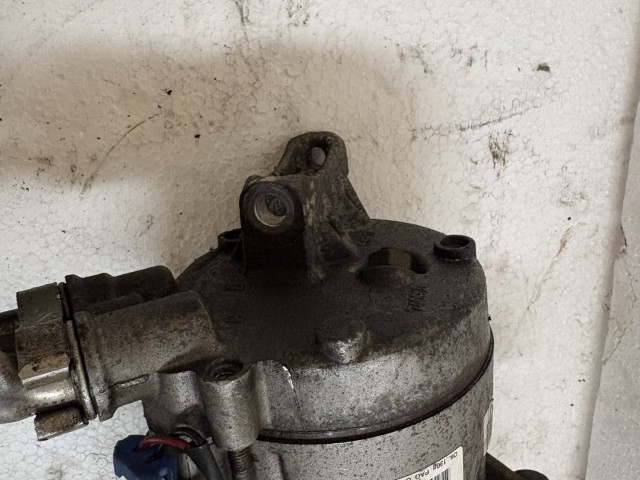 Chevrolet Orlando 1.8 Benzin Klíma kompresszor f18d4