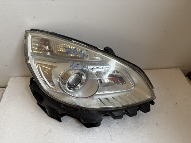 16331 Renault Scenic II Jobb első Lámpa Fényszóró
