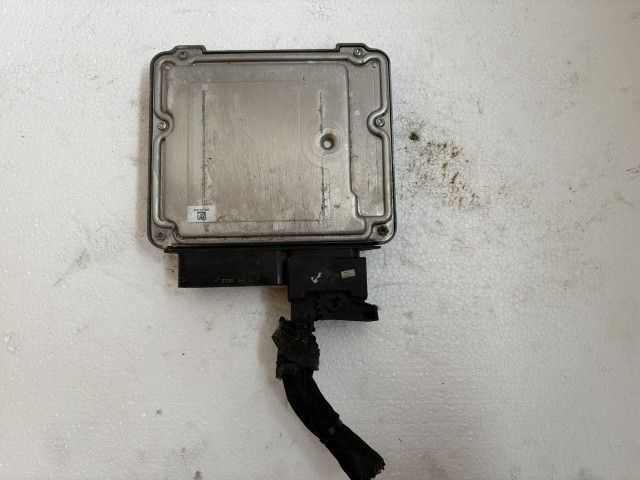 Opel Zafira C 2.0 cdti Motorvezérlő