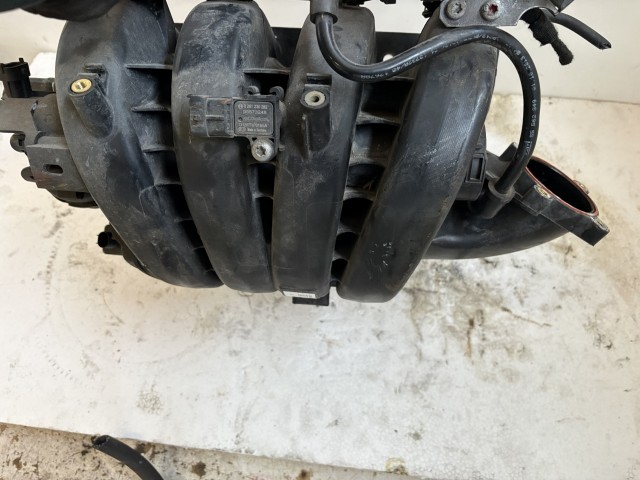 Opel Insignia 1.8 Benzin A18xer Szívósor