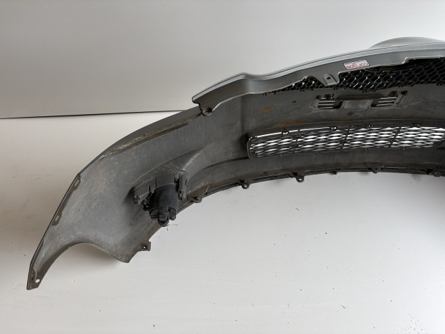 16358 Toyota Yaris II. első Lökhárító Szürke