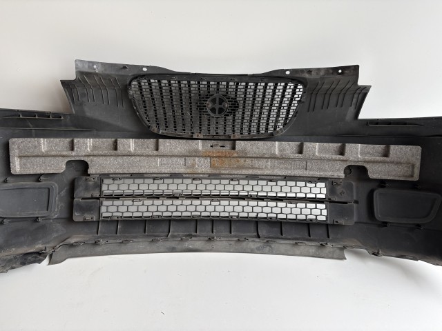 16360 Kia Picanto 2004-2011 első Lökhárító Fekete