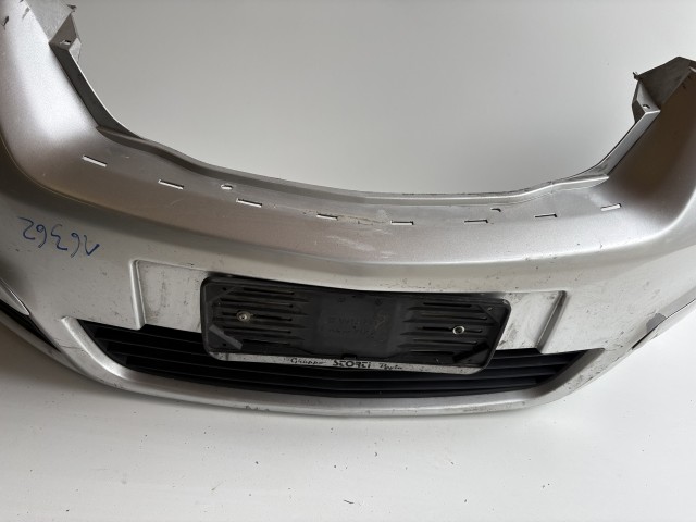 16362 Opel Zafira B 2005-2007 első Lökhárító Ezüst Z157
