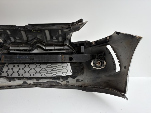 16367 Citroen DS3 2009-2015 Lökhárító Használt első Fehér 