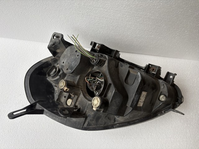 16376 Fiat Grande Punto  2005-2009 Jobb első Lámpa , Fényszóró Fekete Házas