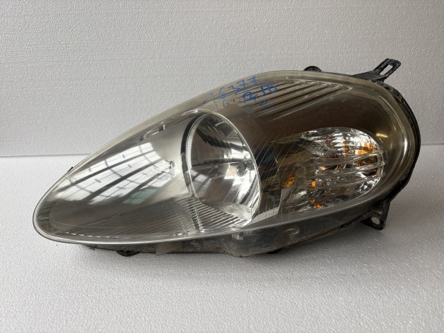 16377 Fiat Grande Punto  2005-2009 Bal első Lámpa , Fényszóró