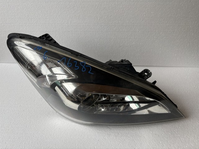 16382 Kia Ceed I. Kombi 2007-2012 Jobb első Lámpa , Fényszóró