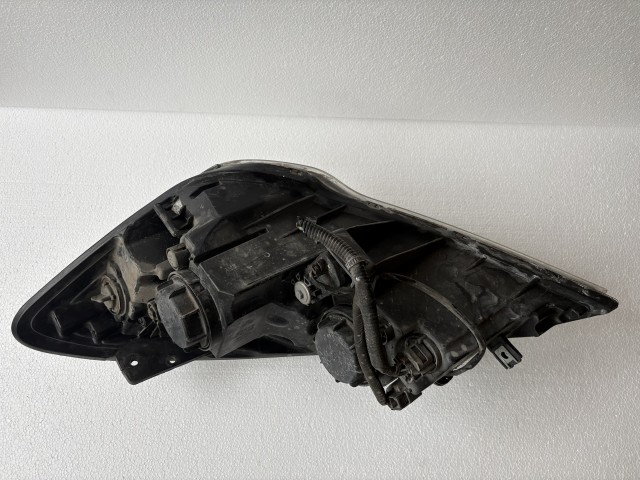 16382 Kia Ceed I. Kombi 2007-2012 Jobb első Lámpa , Fényszóró