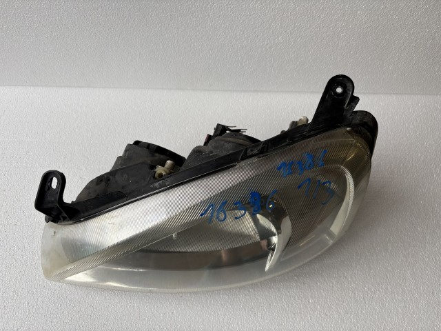 16386 Opel Corsa C Bal első Lámpa , Fényszóró