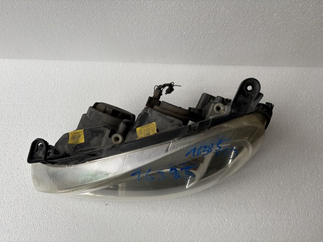 16385 Opel Corsa C Bal első Lámpa , Fényszóró